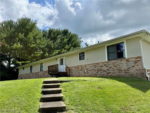 904-908 Skyside Dr, Clinton, OH, 44216 | Card Image