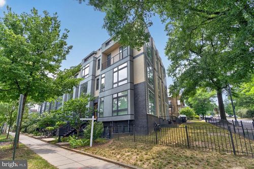 b-2126 3rd St Ne, WASHINGTON, DC, 20002-1404 | Card Image