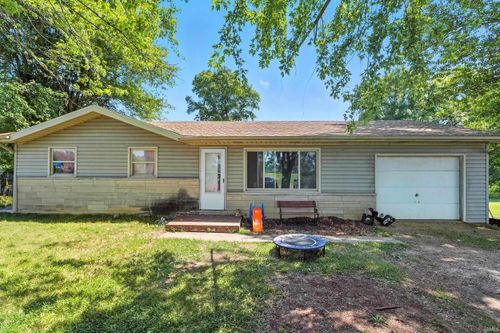11904 N State Road 3, Kendallville, IN, 46755-9765 | Card Image