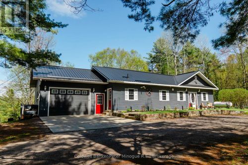 135 Pebble Beach Dr, Callander, ON, P0H1H0 | Card Image