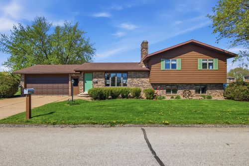 1106 Pierce Ave, Wabasha, MN, 55981-1757 | Card Image