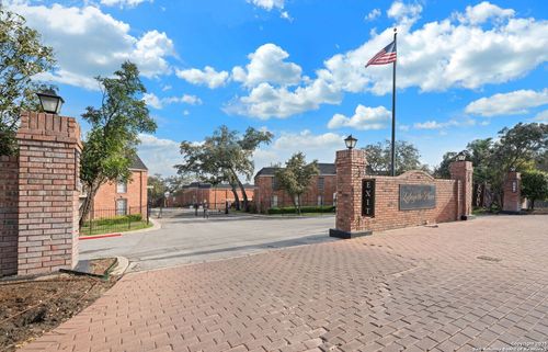 apt-337-7500 Callaghan Rd, San Antonio, TX, 78229-2842 | Card Image