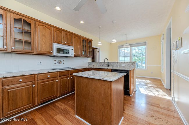 665 Lake Forest Dr Se, House other with 3 bedrooms, 3 bathrooms and 2 parking in Pinehurst NC | Image 14