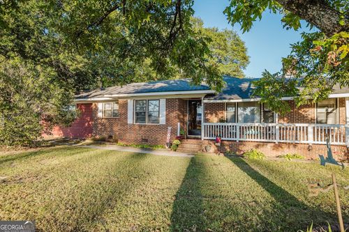 205 Mathews St, Barnesville, GA, 30204-1421 | Card Image