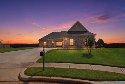 114 Shangrila Way, Meridianville, AL, 35759-1116 | Card Image