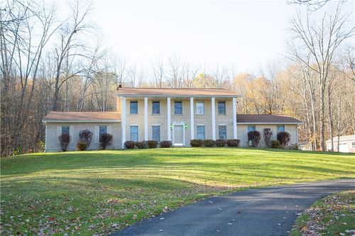 178 Aurora Dr, Norwich, NY, 13815-3172 | Card Image