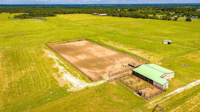9500 Osr, Home with 3 bedrooms, 3 bathrooms and 5 parking in Midway TX | Image 38
