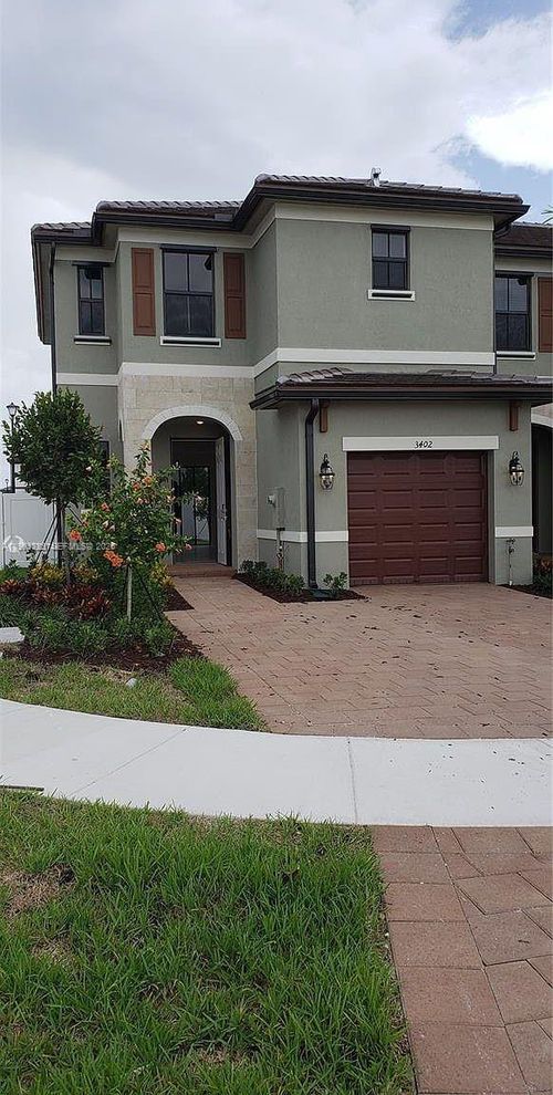 na-3402 W 105th St, Hialeah, FL, 33018-1249 | Card Image