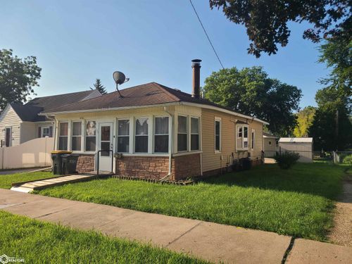539 20th St Se, Mason City, IA, 50401-6811 | Card Image