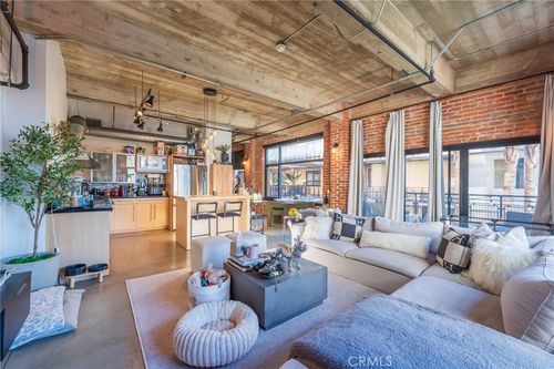 310-835 The Promenade N, Long Beach, CA, 90802-2480 | Card Image