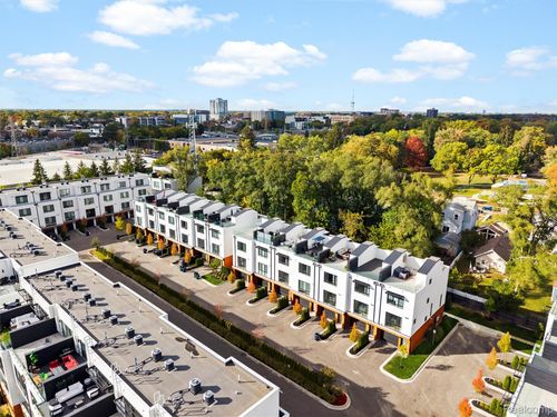 unit-36-533 E Harrison Ave, Royal Oak, MI, 48067-3797 | Card Image