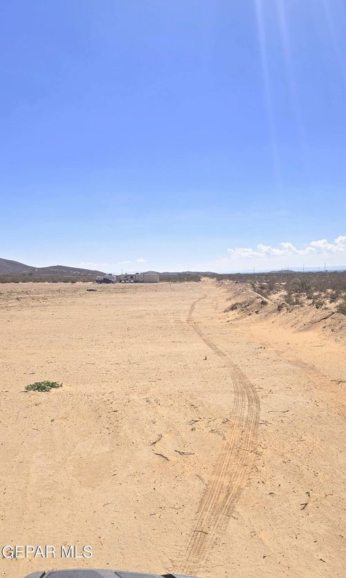 4634 Camel Back Rd, El Paso, TX, 79938 | Card Image
