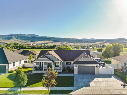 71 N 425 E, Coalville, UT, 84017-9424 | Card Image