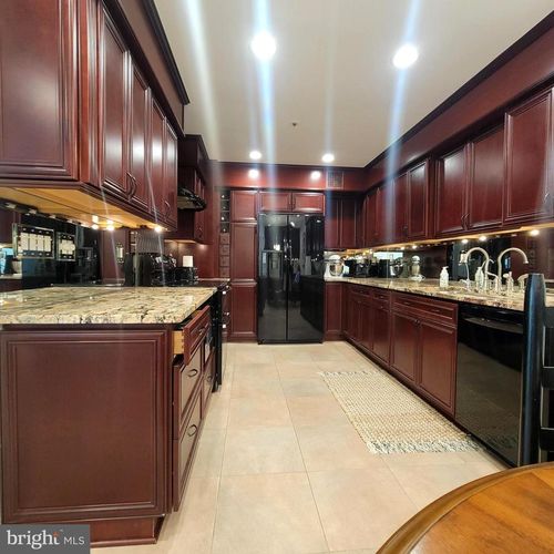 apt-302-2710 Summerview Way, ANNAPOLIS, MD, 21401-7760 | Card Image