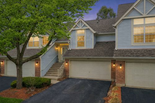 b-99 Ione Dr, South Elgin, IL, 60177-3303 | Card Image