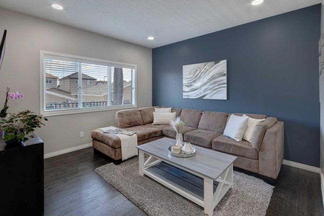 1268 Reunion Place Nw, Home with 3 bedrooms, 2 bathrooms and 2 parking in Airdrie AB | Image 11