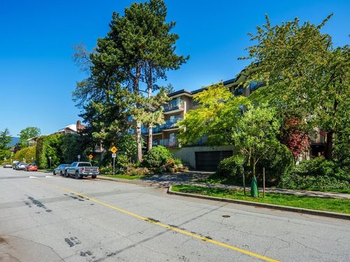 222-210 W 2nd St, North Vancouver, BC, V7M1C6 | Card Image