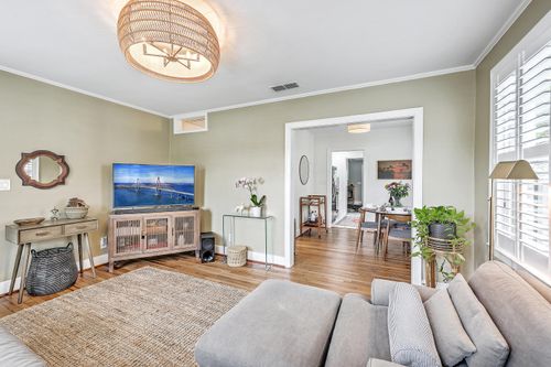 699 Savannah Hwy, Charleston, SC, 29407-7213 | Card Image