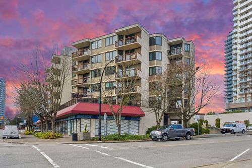 305-1521 George St, White Rock, BC, V4B4A4 | Card Image