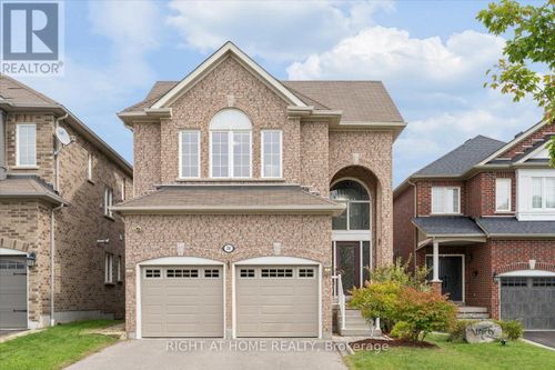 28 Bradford Court, Whitby (Blue Grass Meadows), ON, L1N0G7 | Card Image