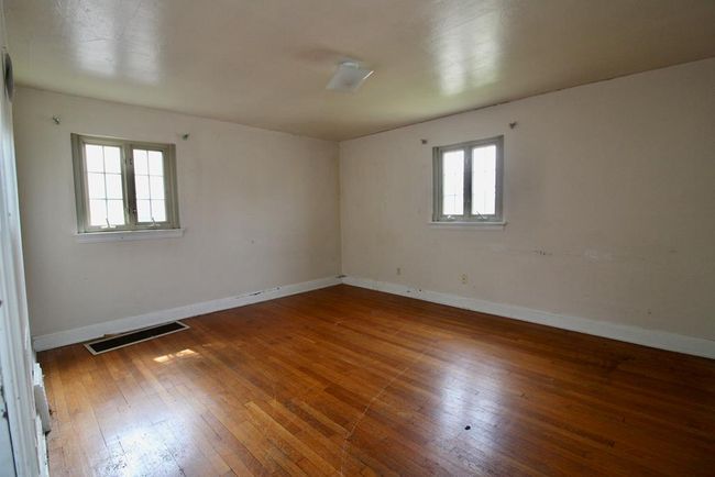 227 College Ave, House other with 5 bedrooms, 3 bathrooms and null parking in Ashland OH | Image 19