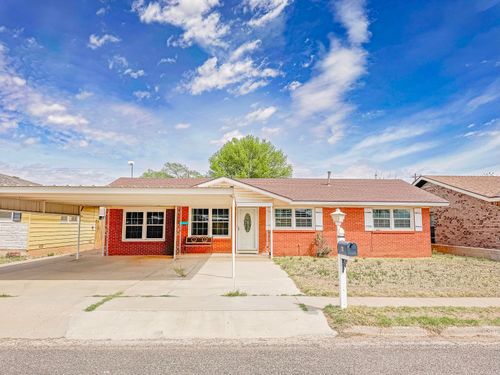 413 E Dogwood Street, Denver City, TX, 79323 | Card Image