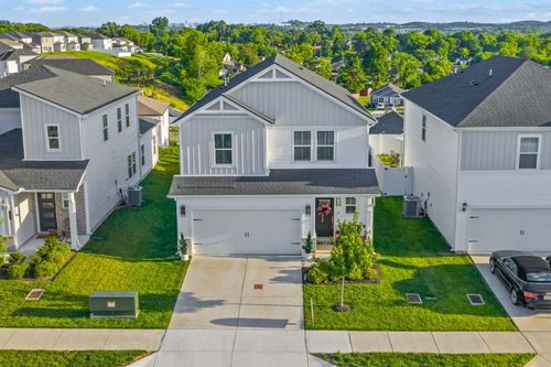 4352 Skyridge Dr, Nashville, TN, 37207-3069 | Card Image