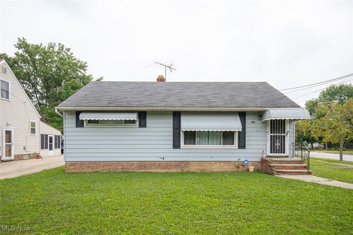 4335 W 182nd St, Cleveland, OH, 44135-1820 | Card Image