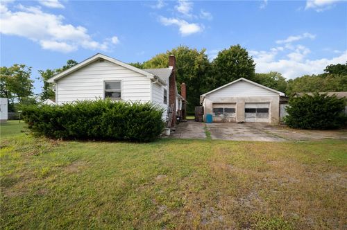 2139 Woodbine Dr, Hermitage, PA, 16148-2906 | Card Image