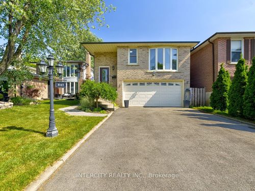 841 Coulson Ave, Milton, ON, L9T4K3 | Card Image
