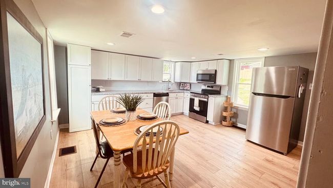 6054 Baltimore Pike, House other with 3 bedrooms, 2 bathrooms and null parking in LITTLESTOWN PA | Image 6