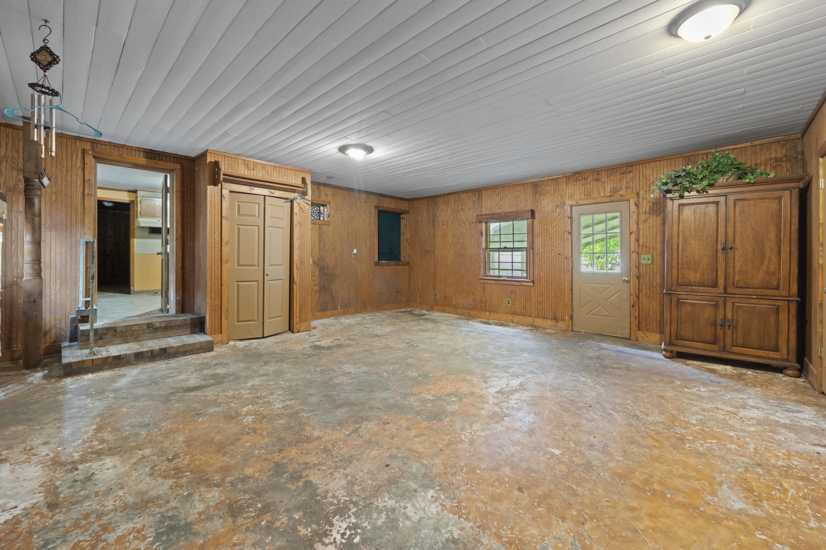 Residential in Whiteville 5
