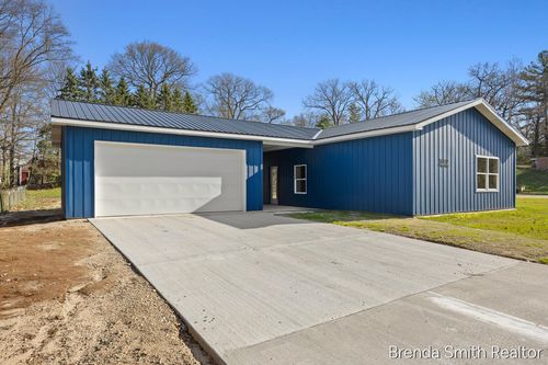 12587 Maston Lake Rd, Sand Lake, MI, 49343-9435 | Card Image