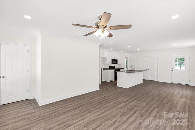 814 Generation Ln, House other with 3 bedrooms, 2 bathrooms and null parking in Clover SC | Image 10
