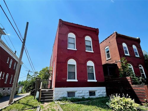 3943 Iowa Ave, Saint Louis, MO, 63118-4513 | Card Image
