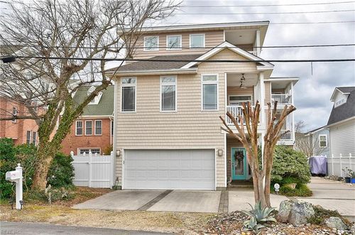 5512 Holly Rd, Virginia Beach, VA, 23451-2208 | Card Image