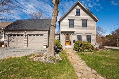 17 Mountain Street, Camden, ME, 04843 | Card Image