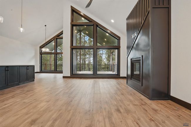 12290 Prairie View Loop, House other with 5 bedrooms, 3 bathrooms and null parking in Whitewood SD | Image 4