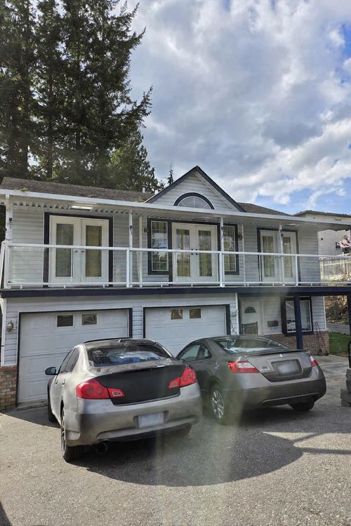 8167 Cedar St, Mission, BC, V2V3N4 | Card Image