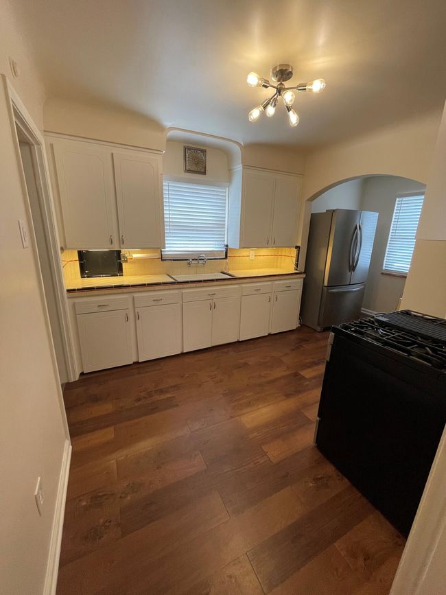 Harvard Kitchen 4 | Image 11