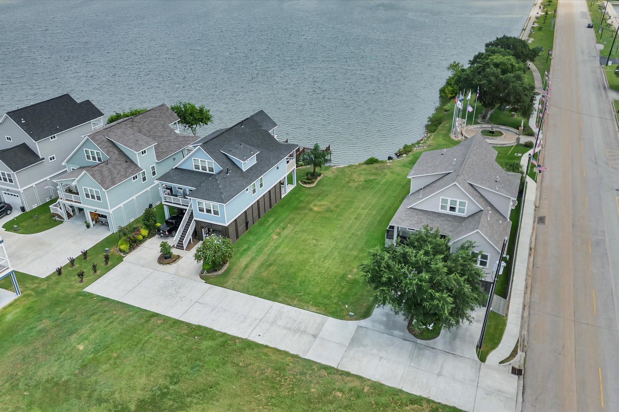 Land in Seabrook 4