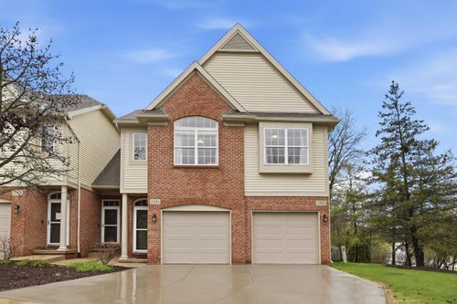 3201 Asher Rd, Ann Arbor, MI, 48104-4171 | Card Image