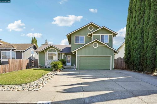 1007 Valley Oak Way, Fairfield, CA, 94533-1660 | Card Image