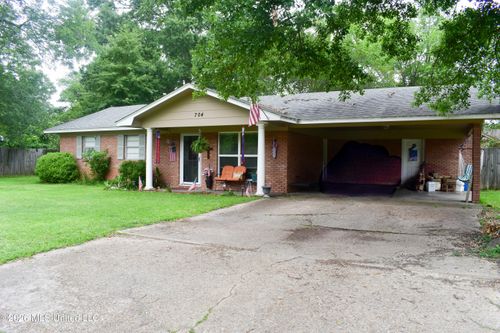 704 Marilyn Dr, Pearl, MS, 39208-2903 | Card Image