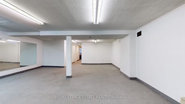B101 - 2558 Danforth Ave, Home with 0 bedrooms, 0 bathrooms and null parking in Toronto ON | Image 9