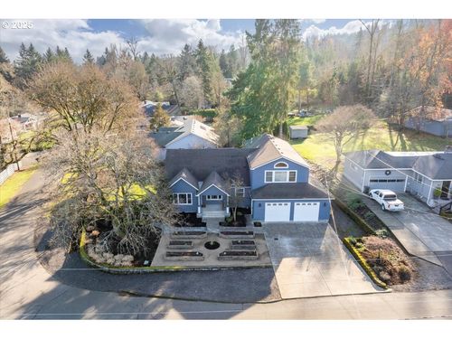 3262 Fairview Way, West Linn, OR, 97068-1519 | Card Image