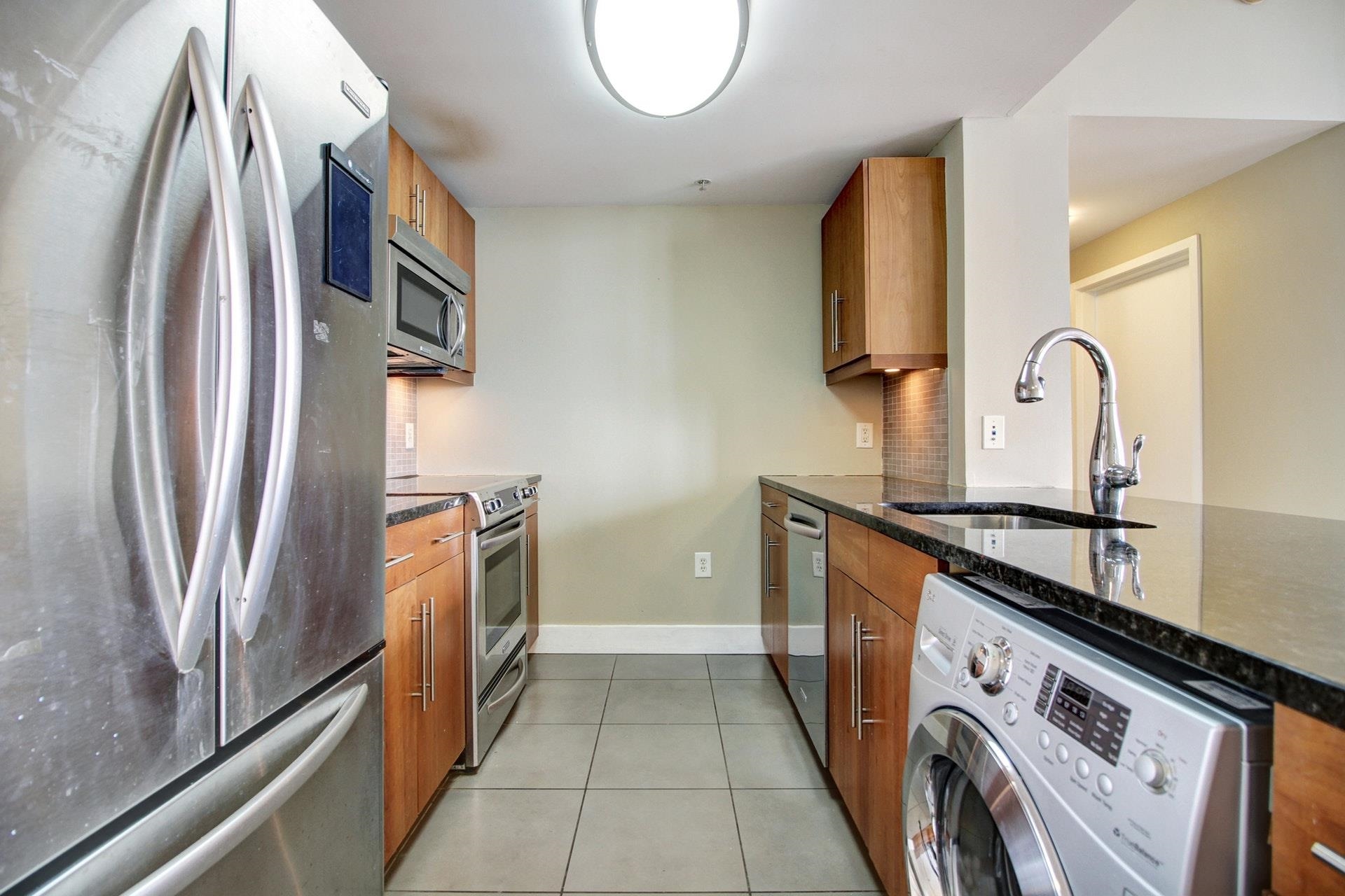 Residential in JC, Downtown 3