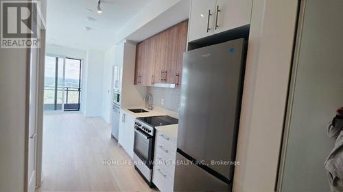 b2411-9751 Markham Road, Markham (Greensborough), ON, L6E0W3 | Card Image