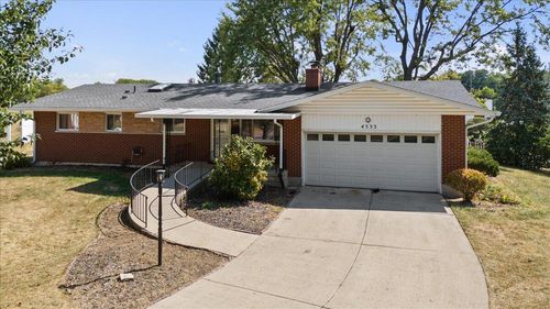4533 Drayton Ct, Kettering, OH, 45440-1901 | Card Image