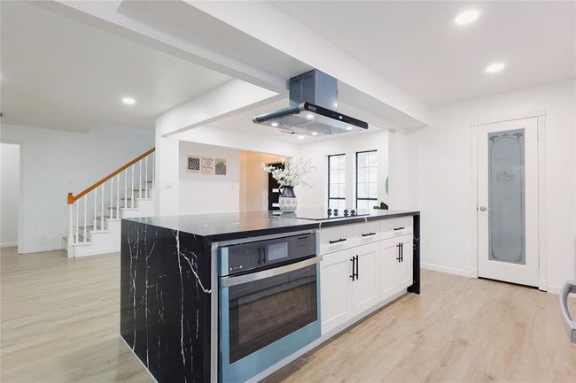 10411 Rippling Fields Dr, House other with 4 bedrooms, 3 bathrooms and 2 parking in Houston TX | Image 4